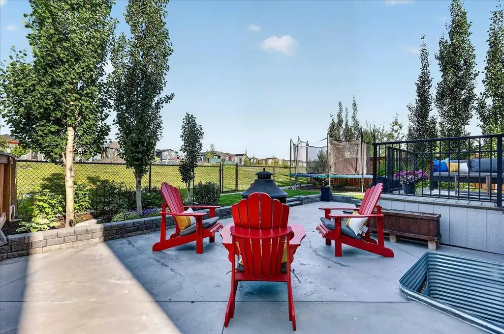 188 Belmont Terrace SW Calgary AB T2X 4H2