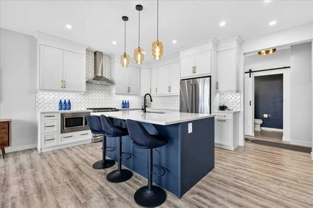 188 Belmont Terrace SW Calgary AB T2X 4H2
