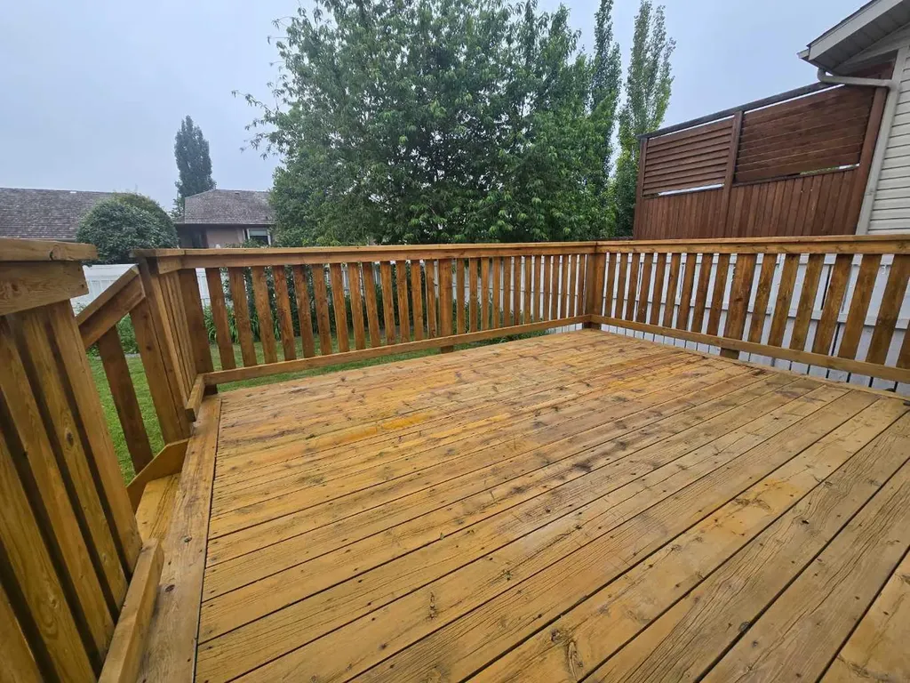 12 Archibald Crescent Red Deer AB T4R 2X3