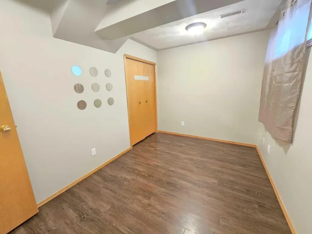 12 Archibald Crescent Red Deer AB T4R 2X3