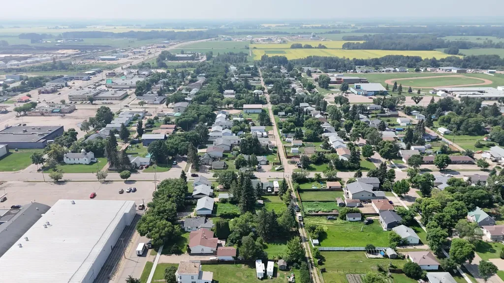 4836 55th Avenue High Prairie AB T0G 1E0