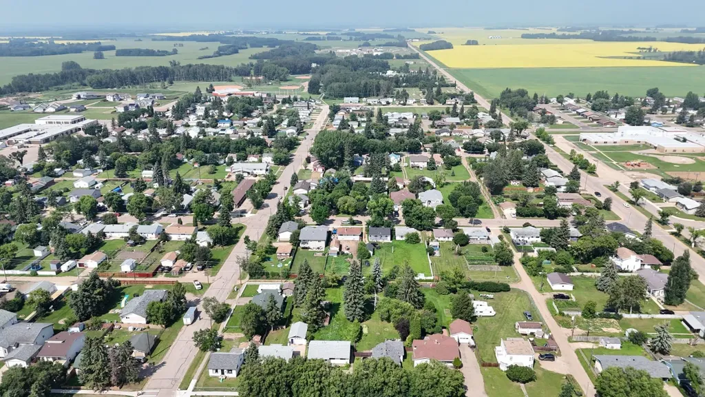 4836 55th Avenue High Prairie AB T0G 1E0