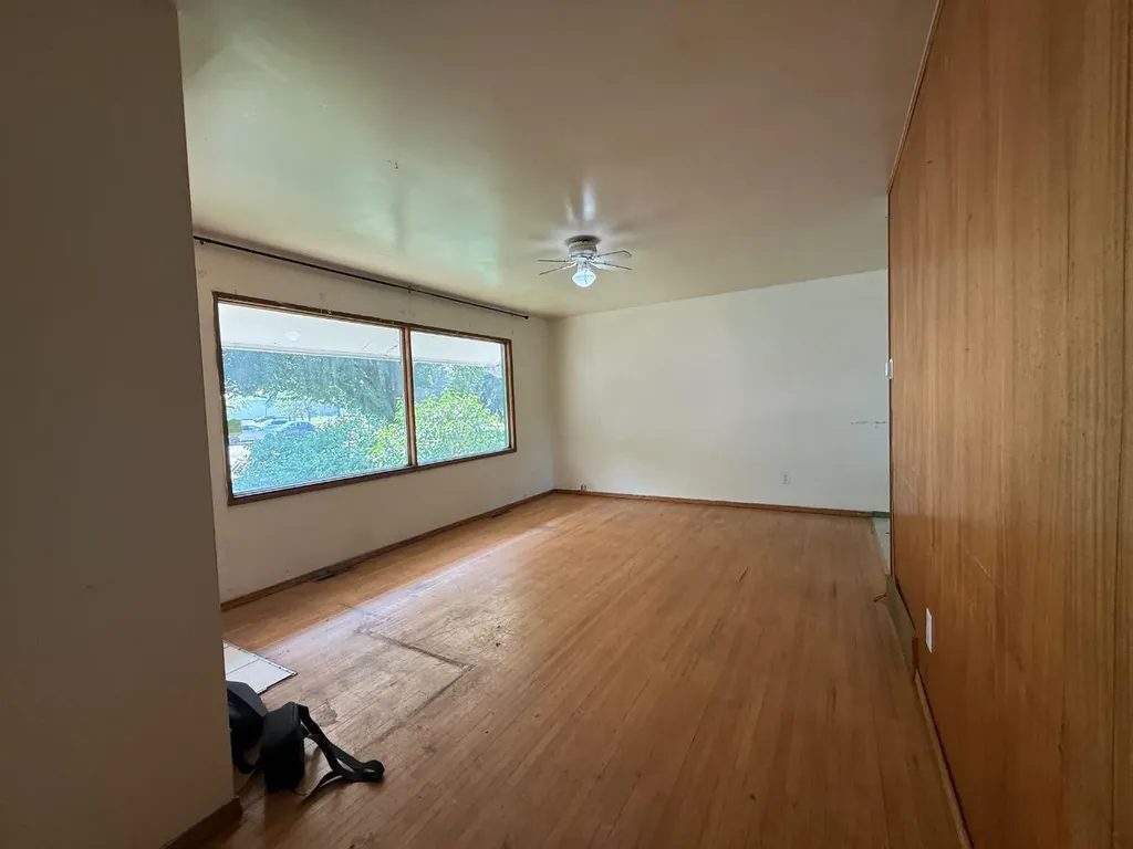 4836 55th Avenue High Prairie AB T0G 1E0