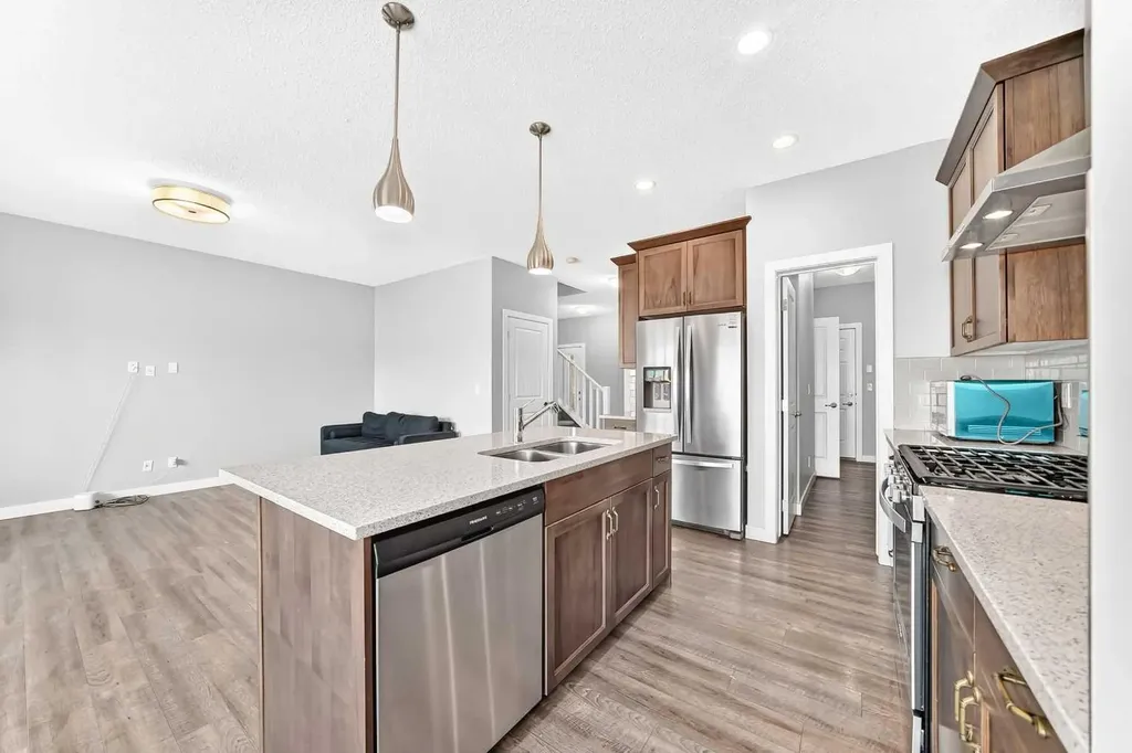 176 Savanna Lane NE Calgary AB T3J0X4
