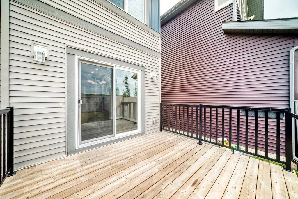 176 Savanna Lane NE Calgary AB T3J0X4