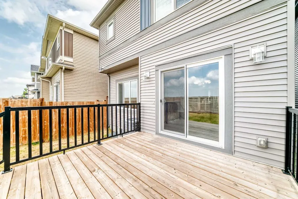176 Savanna Lane NE Calgary AB T3J0X4