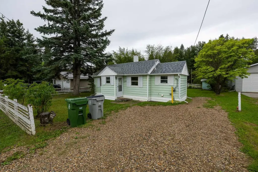 1510 63 Street Edson AB T7E 1S2