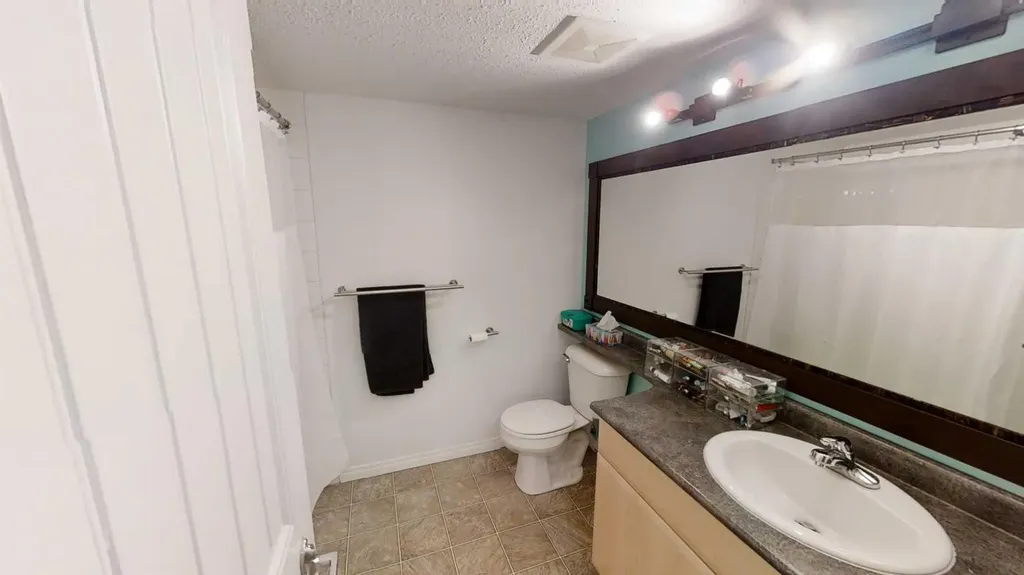9124 96 Avenue Grande Prairie AB T8X0A1