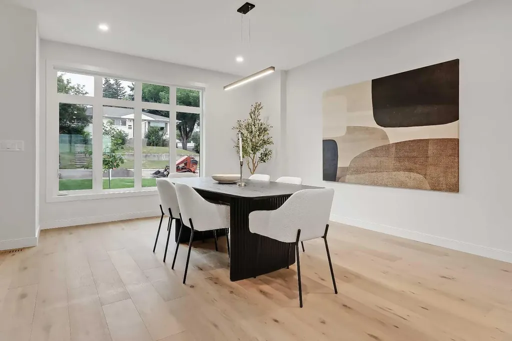 4320 Centre A Street NE Calgary AB T2E 3B1