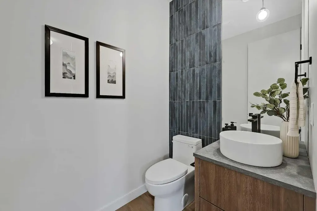 4320 Centre A Street NE Calgary AB T2E 3B1