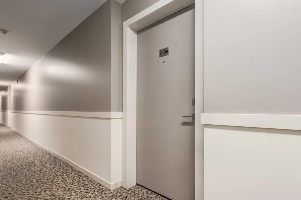 181 Skyview Ranch Manor NE Calgary AB T2N 0V2