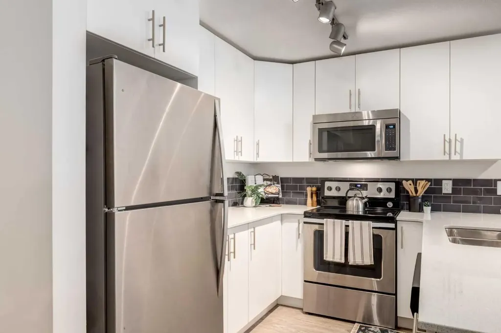 181 Skyview Ranch Manor NE Calgary AB T2N 0V2