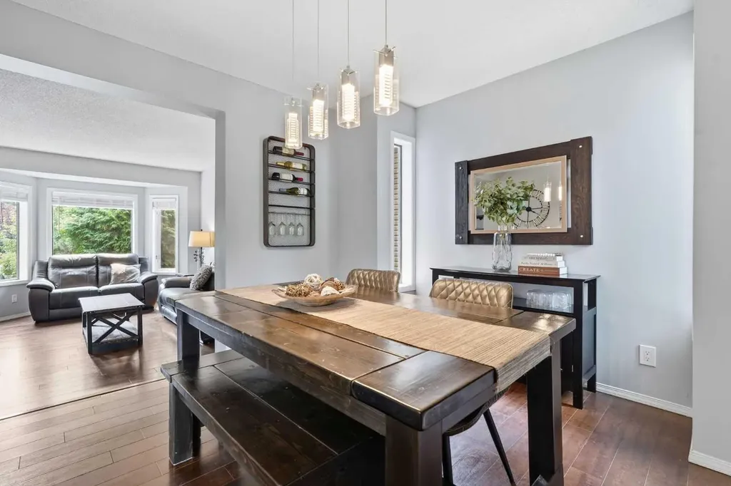 149 Riverglen Close SE Calgary AB T2C3W3
