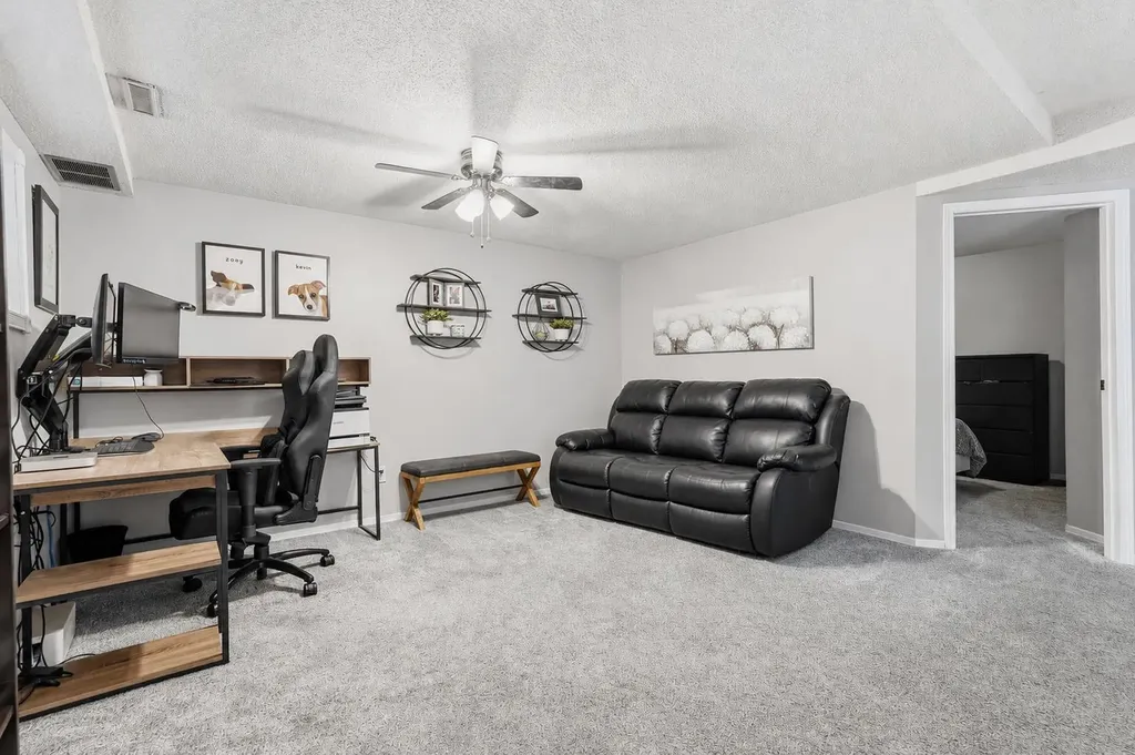 149 Riverglen Close SE Calgary AB T2C3W3
