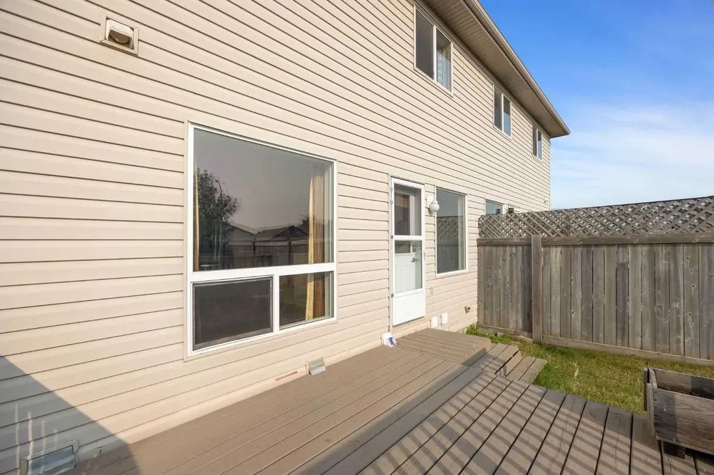136 Kodiak Crescent Fort Mcmurray AB T9K 2L9