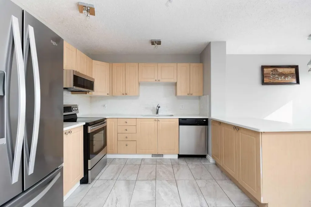 136 Kodiak Crescent Fort Mcmurray AB T9K 2L9