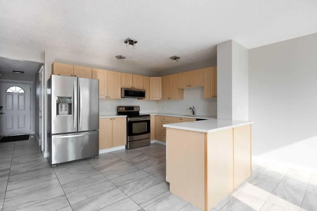 136 Kodiak Crescent Fort Mcmurray AB T9K 2L9