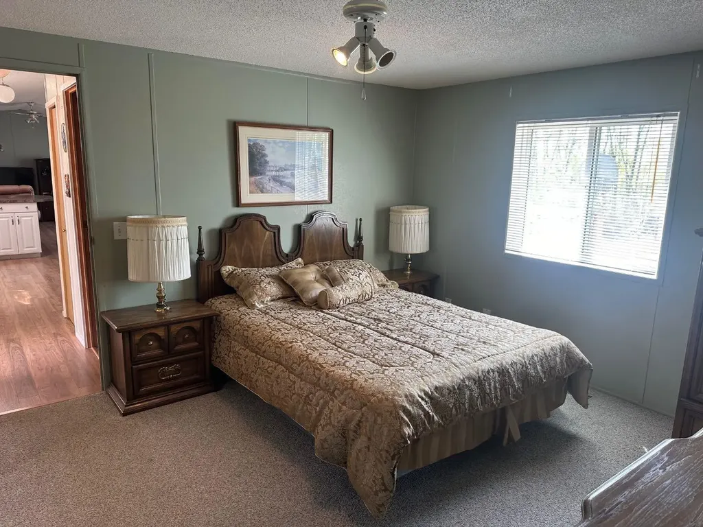 833 13321 680 Township Lac La Biche AB T0A 2C2