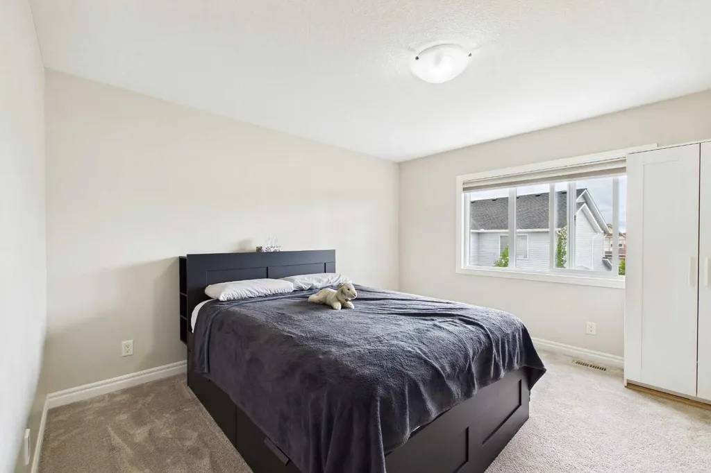 66 Nolanhurst Way NW Calgary AB T3R 0Z1