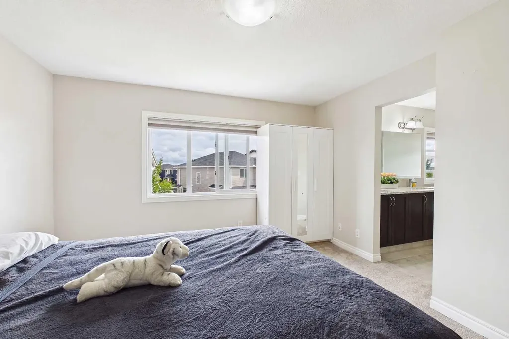 66 Nolanhurst Way NW Calgary AB T3R 0Z1