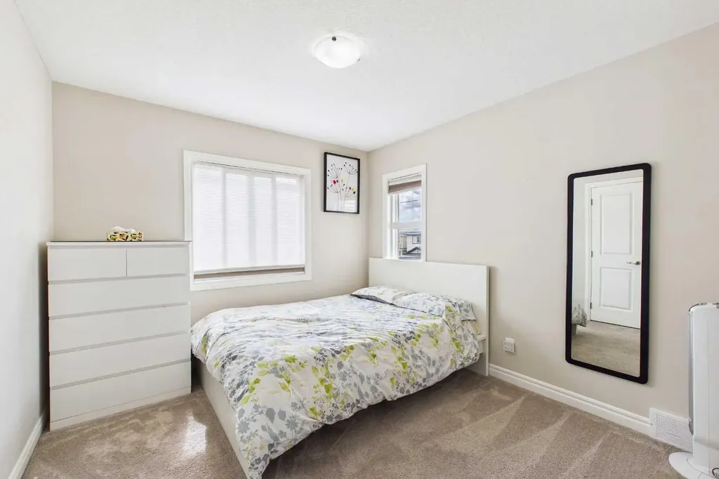 66 Nolanhurst Way NW Calgary AB T3R 0Z1