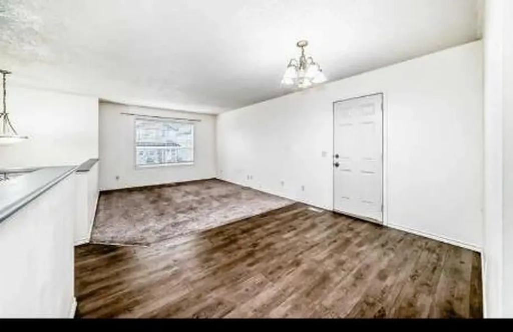202 Saddlemead Green NE Calgary AB T3J4M7