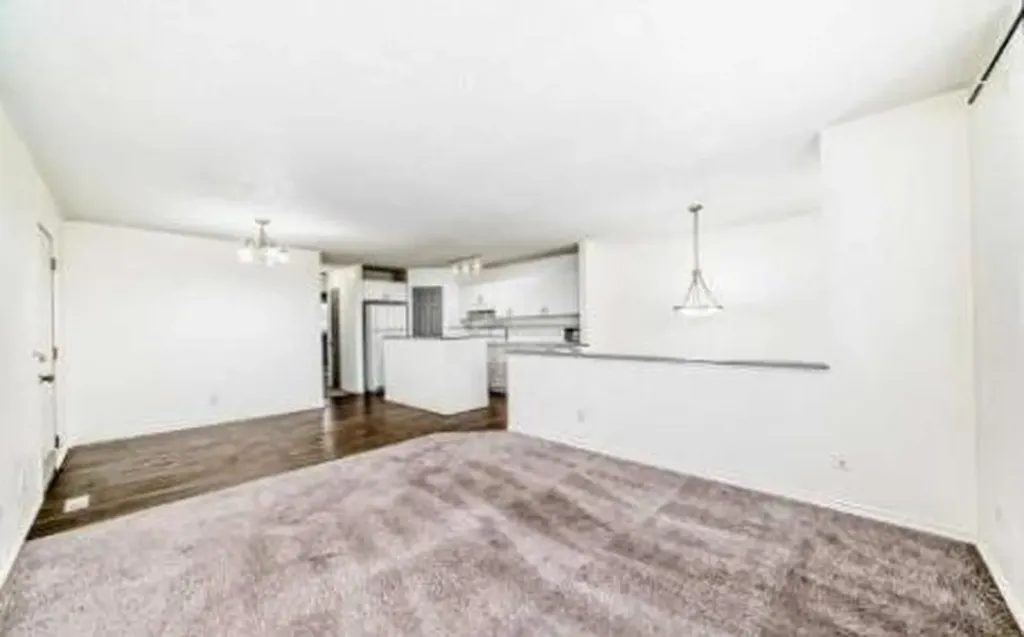 202 Saddlemead Green NE Calgary AB T3J4M7
