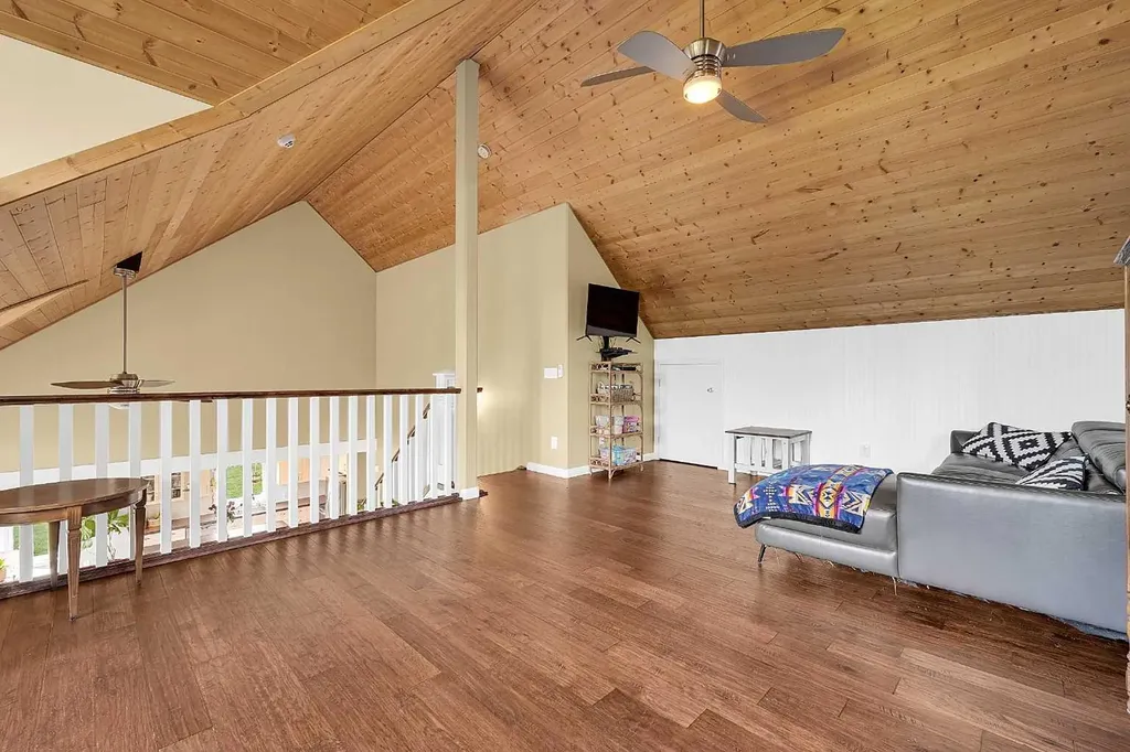 471 Summer Crescent Rural Ponoka County AB T4L 2N3
