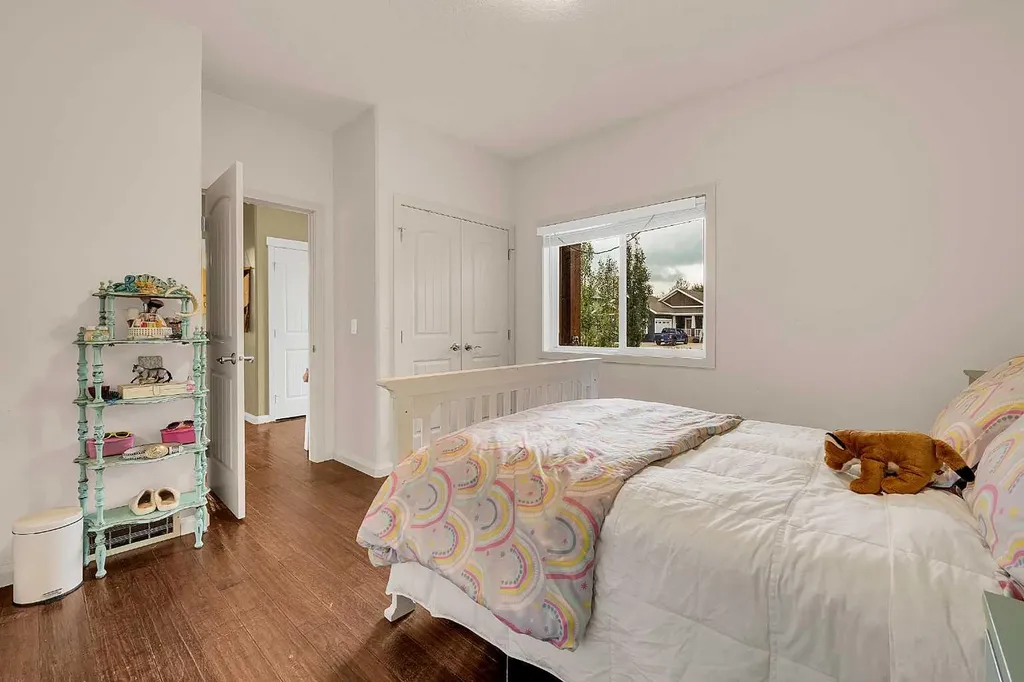 471 Summer Crescent Rural Ponoka County AB T4L 2N3