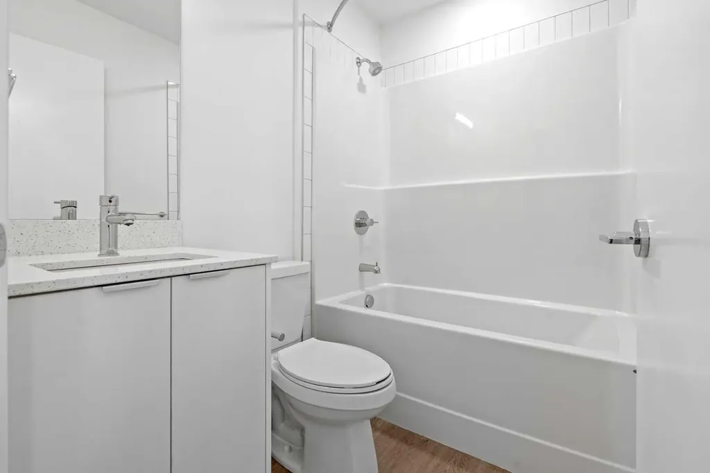 8500 19 Avenue SE Calgary AB T2A 7V1