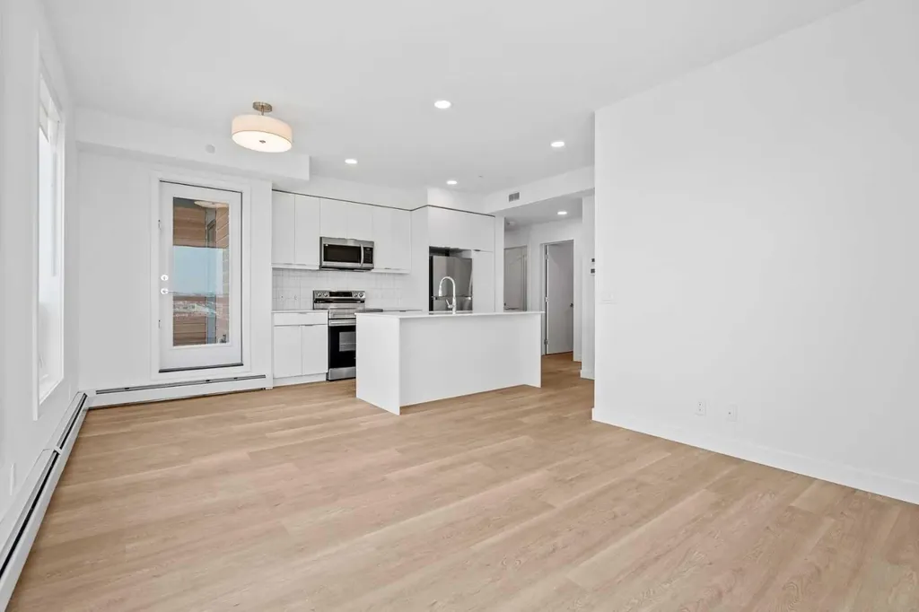 8500 19 Avenue SE Calgary AB T2A 7V1