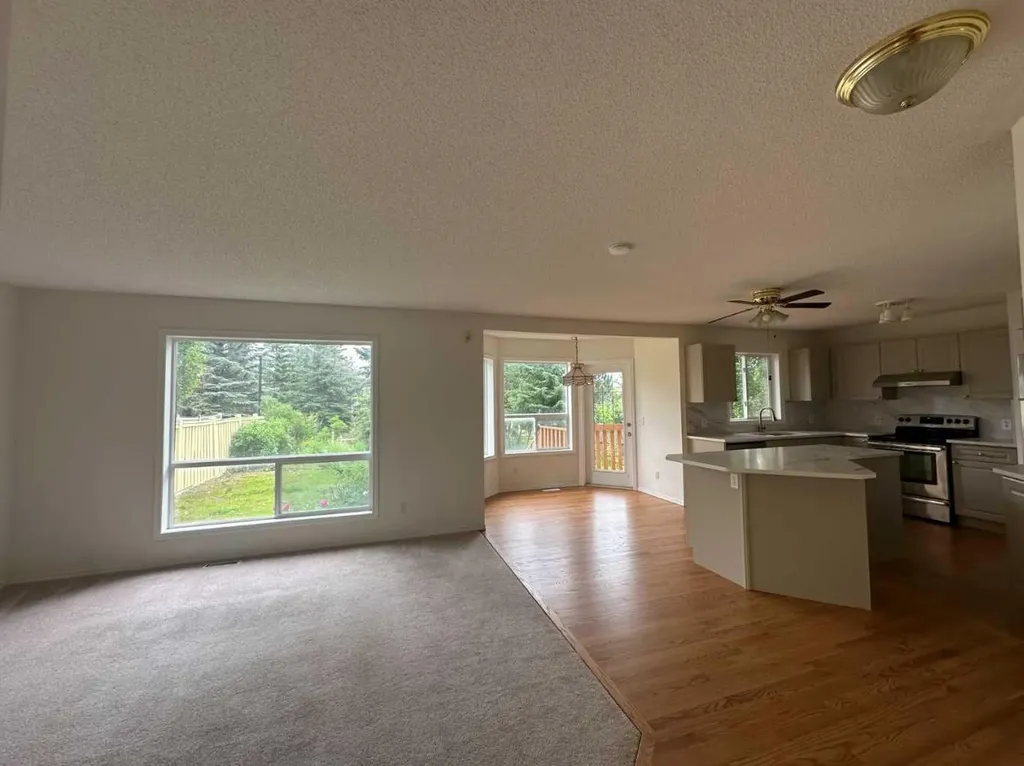 151 Citadel Green NW Calgary AB T3G 4G5