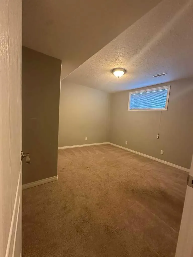 151 Citadel Green NW Calgary AB T3G 4G5