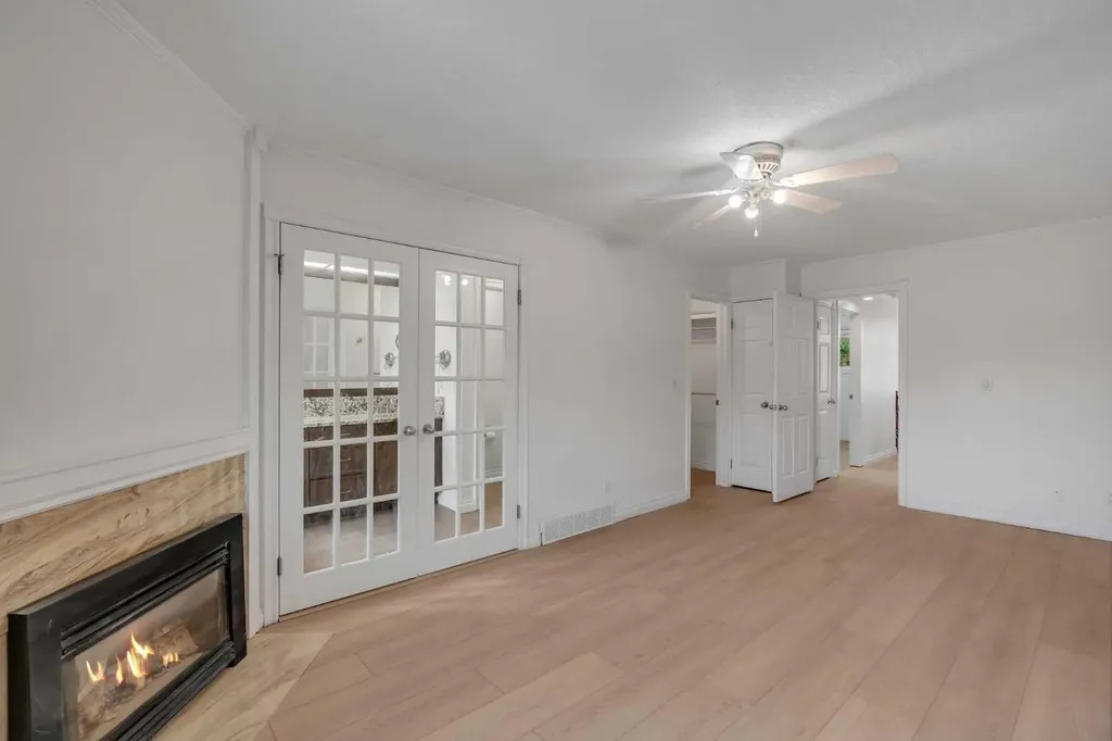 834 2 Avenue NW Calgary AB T2N0E5