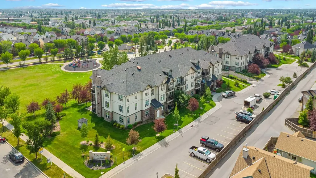 25 Prestwick Drive SE Calgary AB T2Z 4Z1