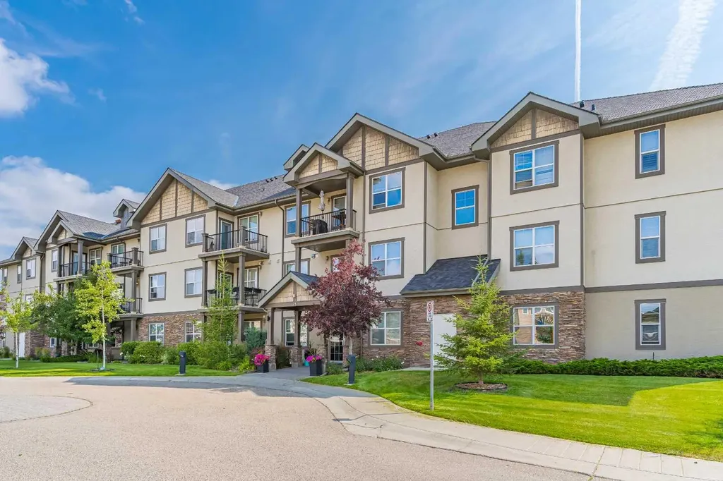 25 Prestwick Drive SE Calgary AB T2Z 4Z1