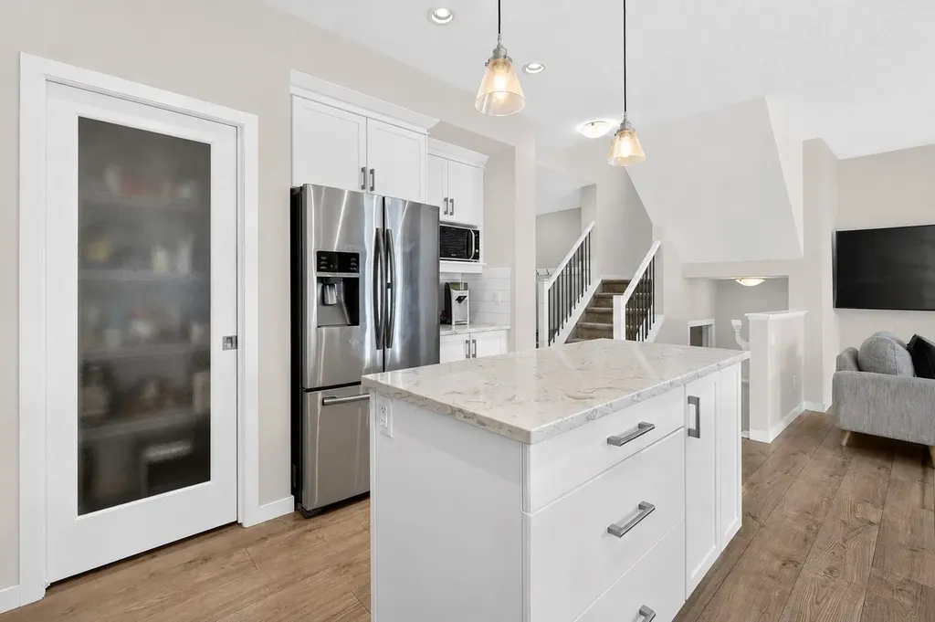 195 Mahogany Passage SE Calgary AB T3M 2J7