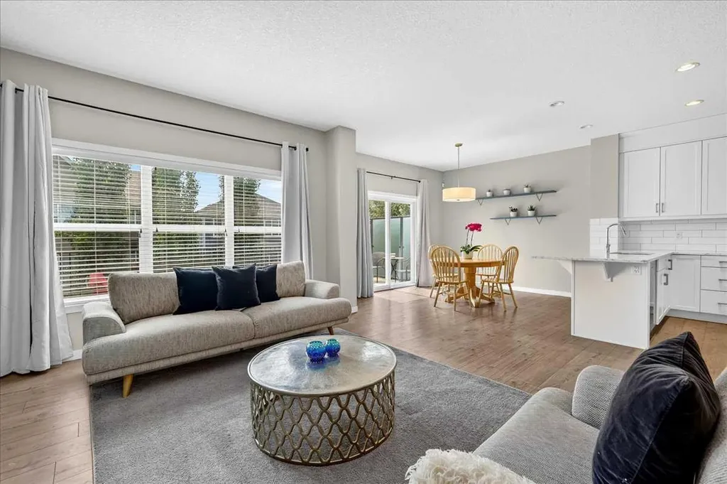 195 Mahogany Passage SE Calgary AB T3M 2J7