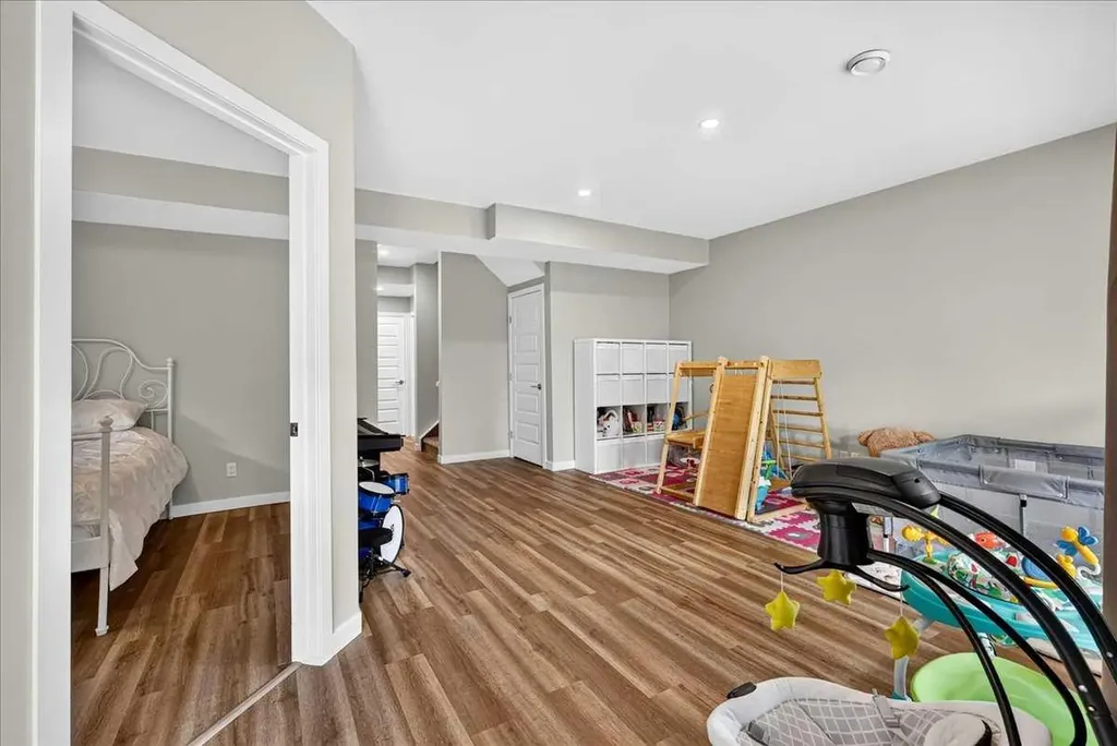 195 Mahogany Passage SE Calgary AB T3M 2J7