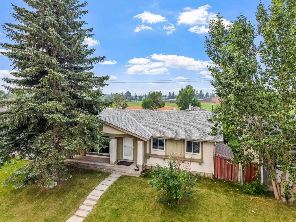 227 Manora Crescent NE Calgary AB T2A4S4
