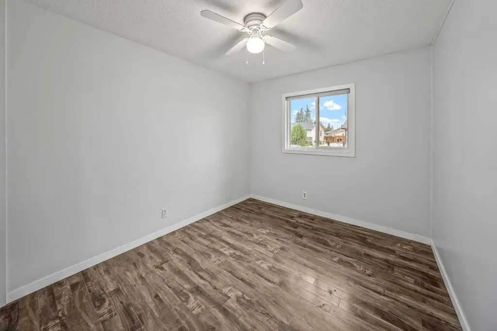 227 Manora Crescent NE Calgary AB T2A4S4