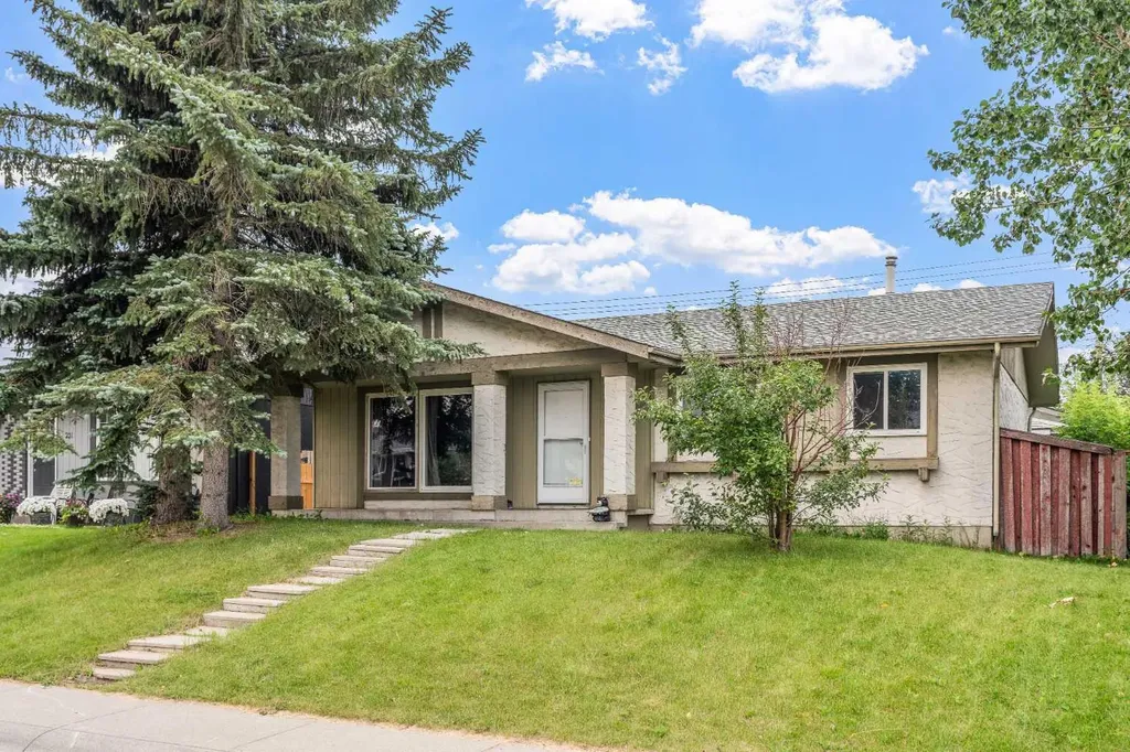 227 Manora Crescent NE Calgary AB T2A4S4