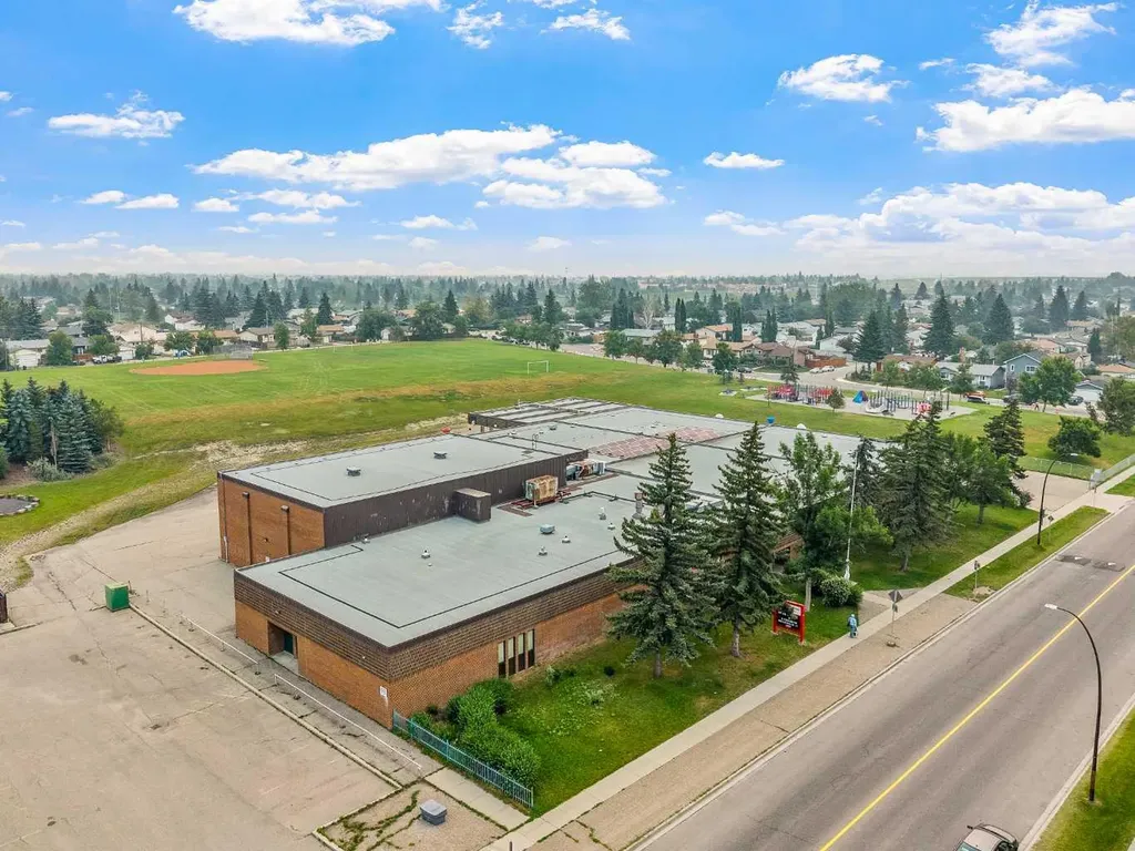 227 Manora Crescent NE Calgary AB T2A4S4