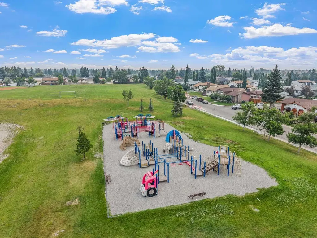227 Manora Crescent NE Calgary AB T2A4S4