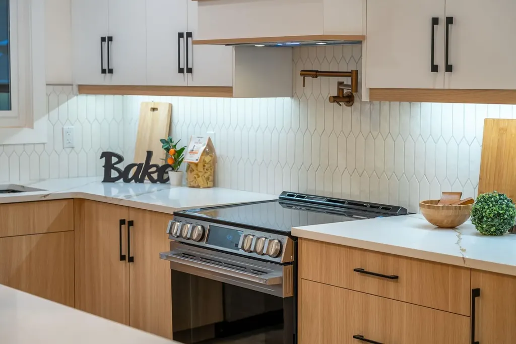 44 Fraser Road SE Calgary AB T2H1E3
