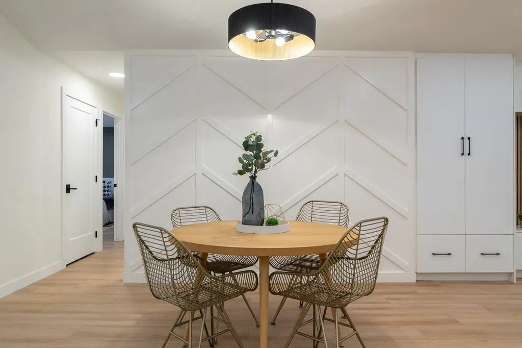 44 Fraser Road SE Calgary AB T2H1E3