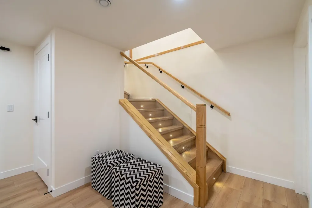 44 Fraser Road SE Calgary AB T2H1E3