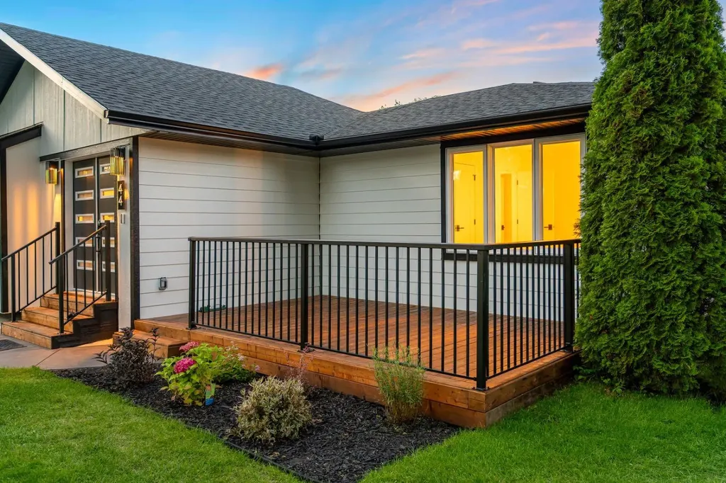 44 Fraser Road SE Calgary AB T2H1E3