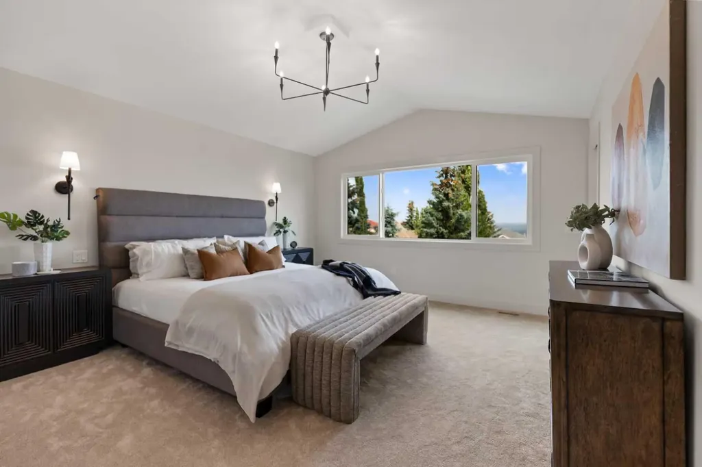 52 Patterson Rise SW Calgary AB T3H2E3