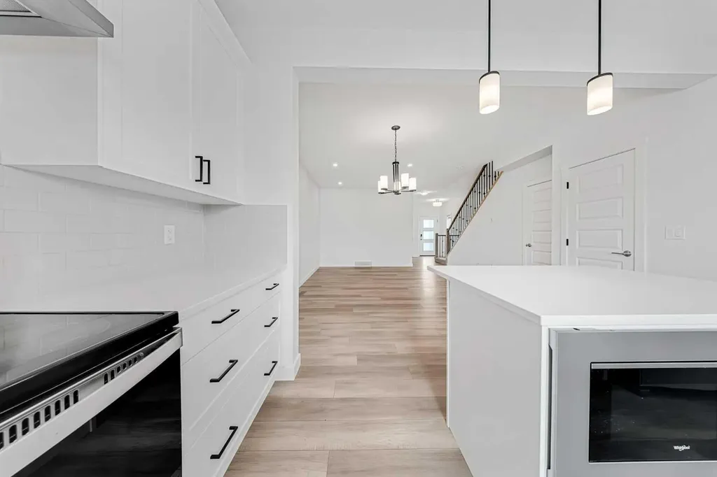 834 Bayview Terrace SW Airdrie AB T4B5M5